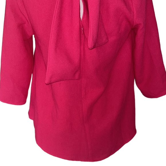 Tuckernuck Pomander Place Faye Fuchsia Pink Crepe Ruffled Neck Bow Top - XS - Picture 10 of 14
